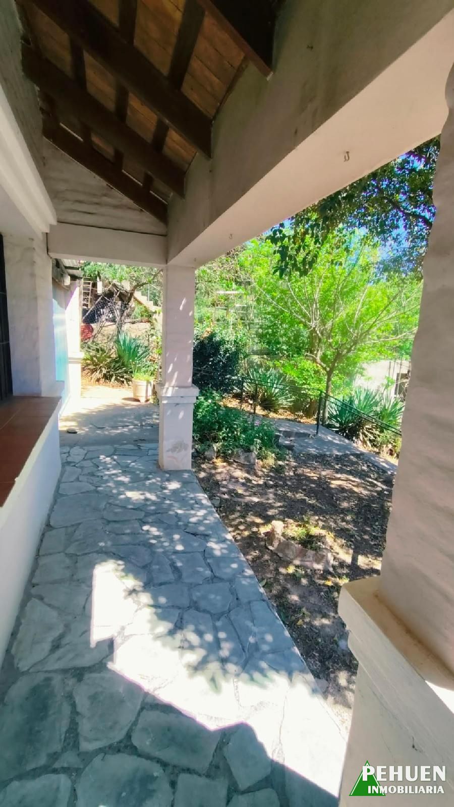 Casa de estilo clásico de 2 dormitorios en Moreyra, Río Ceballos
